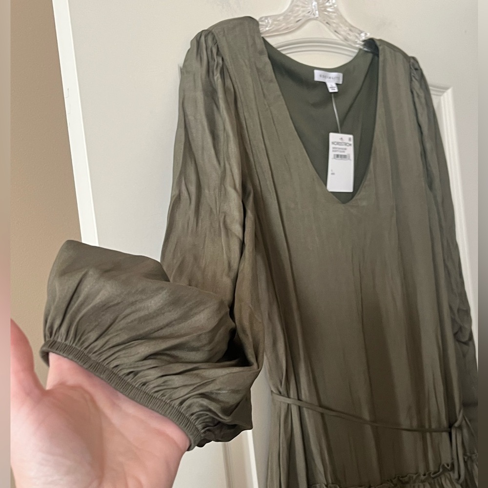 Socialite “Dusty” Olive Silky Smooth Long Sleeve Ruffle Dress Women’s Size L - Picture 10 of 16
